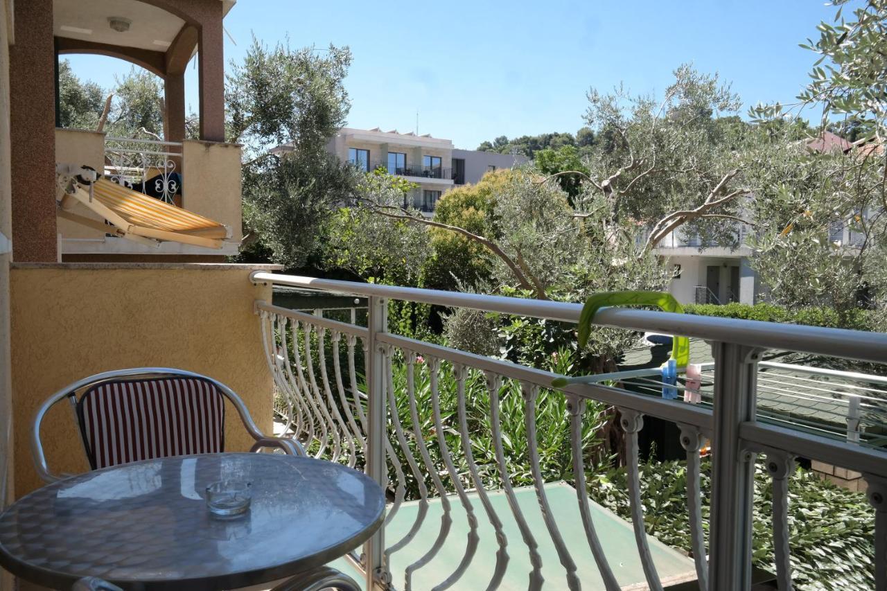 Kuca Radovic Hotel Petrovac Exterior photo